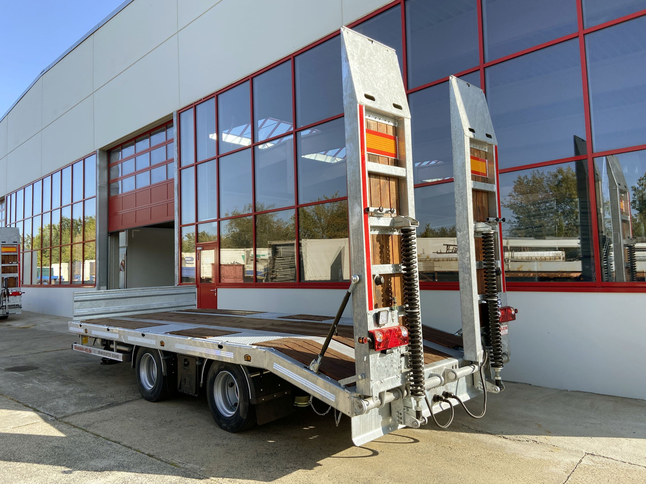 Möslein TT 19 - 6,5 19 t Tandemtieflader, Luftgefedert, NEU - Dieplader aanhangwagen: afbeelding 5 Möslein TT 19 - 6,5 19 t Tandemtieflader, Luftgefedert, NEU - Dieplader aanhangwagen: afbeelding 5