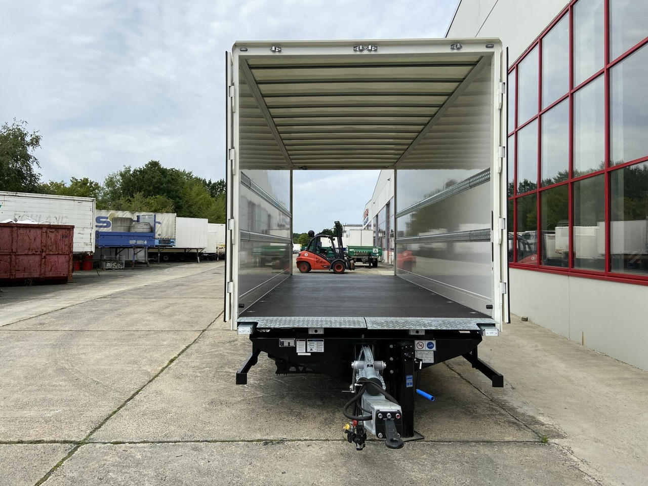 Möslein Tandem- Koffer, Durchladbar, -- Neufahrzeug -- - Gesloten aanhangwagen: afbeelding 2 Möslein Tandem- Koffer, Durchladbar, -- Neufahrzeug -- - Gesloten aanhangwagen: afbeelding 2