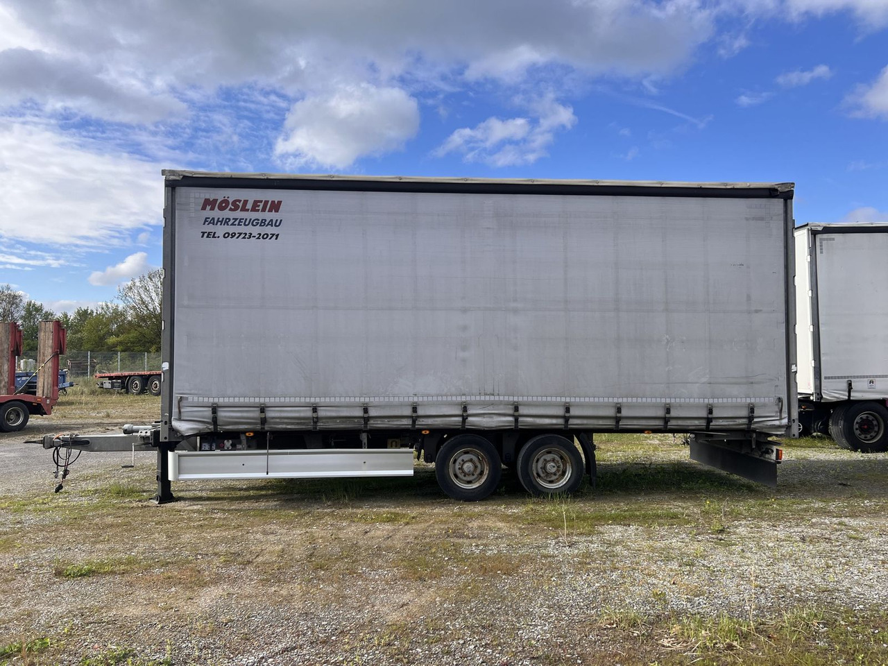 Möslein Tandem- Planenanhänger Durchladen - Aanhangwagen met huif: afbeelding 1 Möslein Tandem- Planenanhänger Durchladen - Aanhangwagen met huif: afbeelding 1