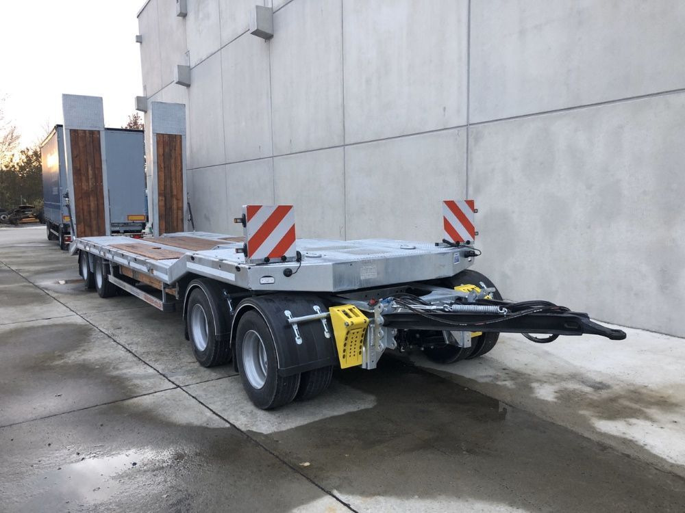 Möslein neuer 4 Achs Tieflader hydraulischen Rampen - Dieplader aanhangwagen: afbeelding 3 Möslein neuer 4 Achs Tieflader hydraulischen Rampen - Dieplader aanhangwagen: afbeelding 3