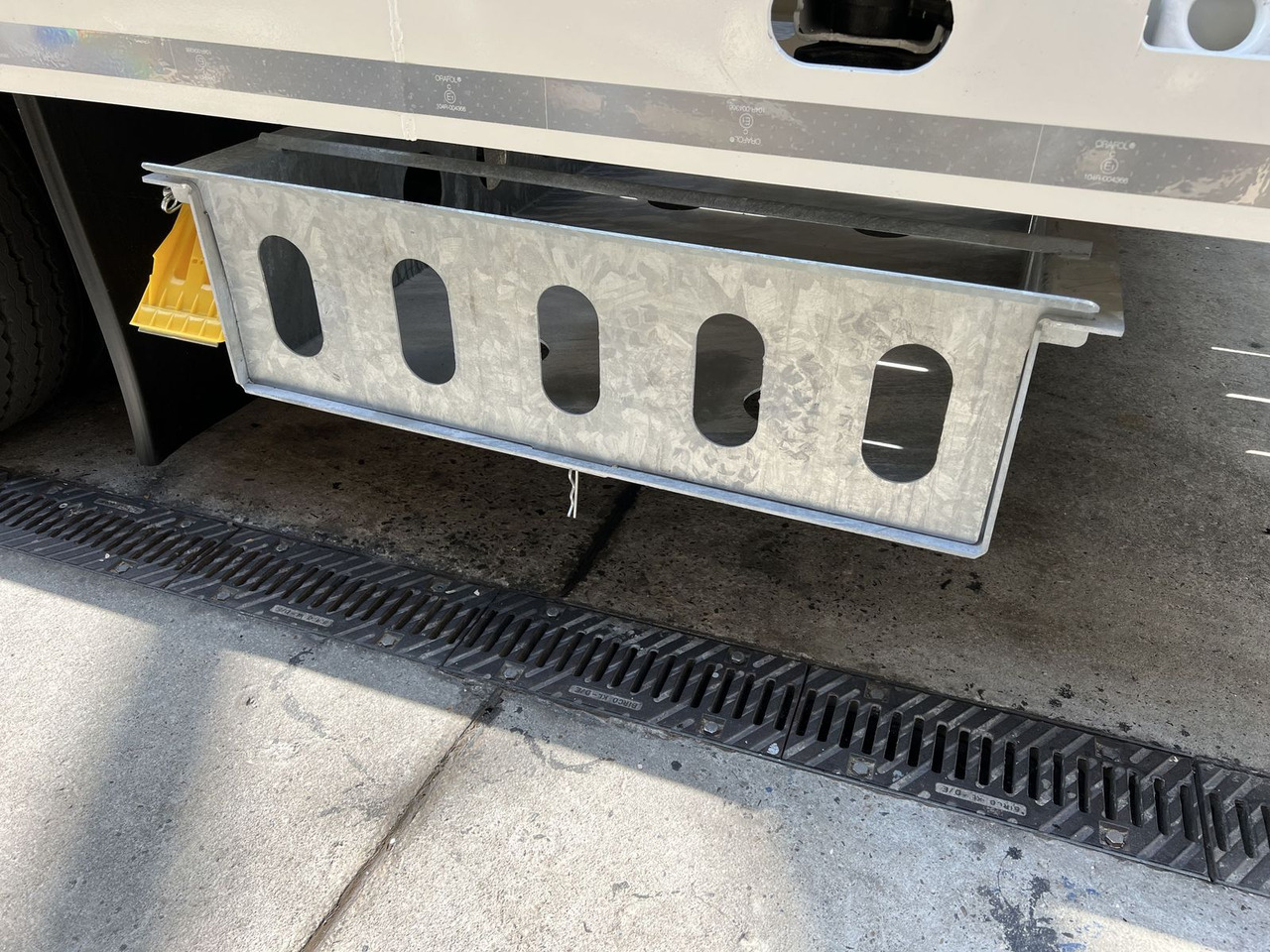 Müller-Mitteltal Staufach für Alu- Rampen - Dieplader oplegger: afbeelding 2 Müller-Mitteltal Staufach für Alu- Rampen - Dieplader oplegger: afbeelding 2