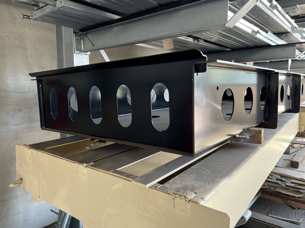 Müller-Mitteltal Staufach für Alu- Rampen - Dieplader oplegger: afbeelding 3 Müller-Mitteltal Staufach für Alu- Rampen - Dieplader oplegger: afbeelding 3