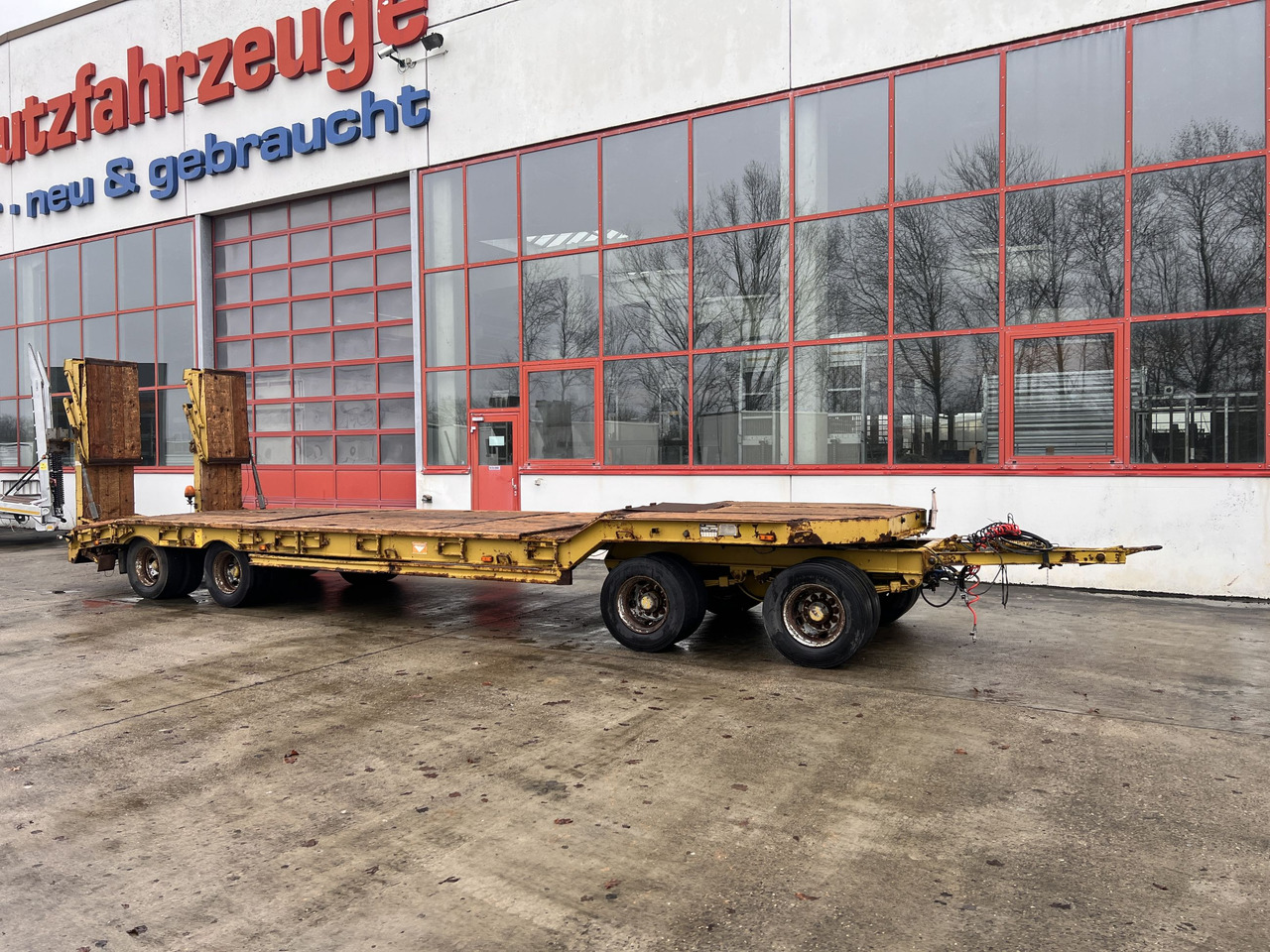 Müller Mitteltal T4 PROFI 40,0 4 Achs Tiefladeranhänger - Dieplader aanhangwagen: afbeelding 4 Müller Mitteltal T4 PROFI 40,0 4 Achs Tiefladeranhänger - Dieplader aanhangwagen: afbeelding 4