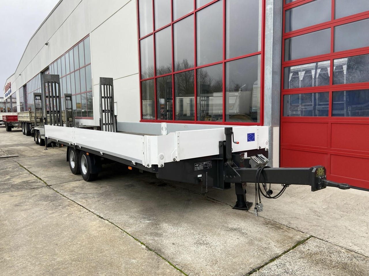 Tandemtieflader 7 m LadeflächeNeuwertig - Dieplader aanhangwagen: afbeelding 3 Tandemtieflader 7 m LadeflächeNeuwertig - Dieplader aanhangwagen: afbeelding 3