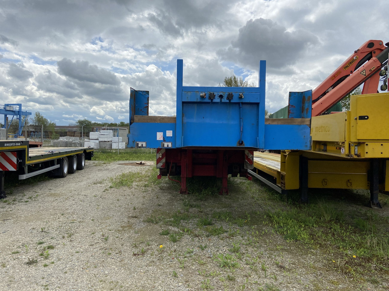 Stp 3 Achs Satteltieflader Platofür Fertigteile oder Baumaschinen - Dieplader oplegger: afbeelding 2 Stp 3 Achs Satteltieflader Platofür Fertigteile oder Baumaschinen - Dieplader oplegger: afbeelding 2