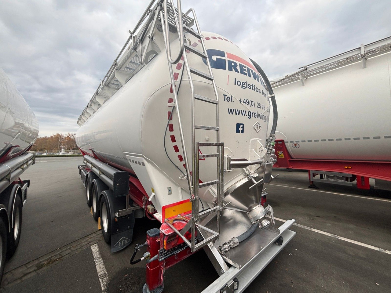 Feldbinder KIP 60.3 E-Hydraulik - Bulkoplegger: afbeelding 4 Feldbinder KIP 60.3 E-Hydraulik - Bulkoplegger: afbeelding 4