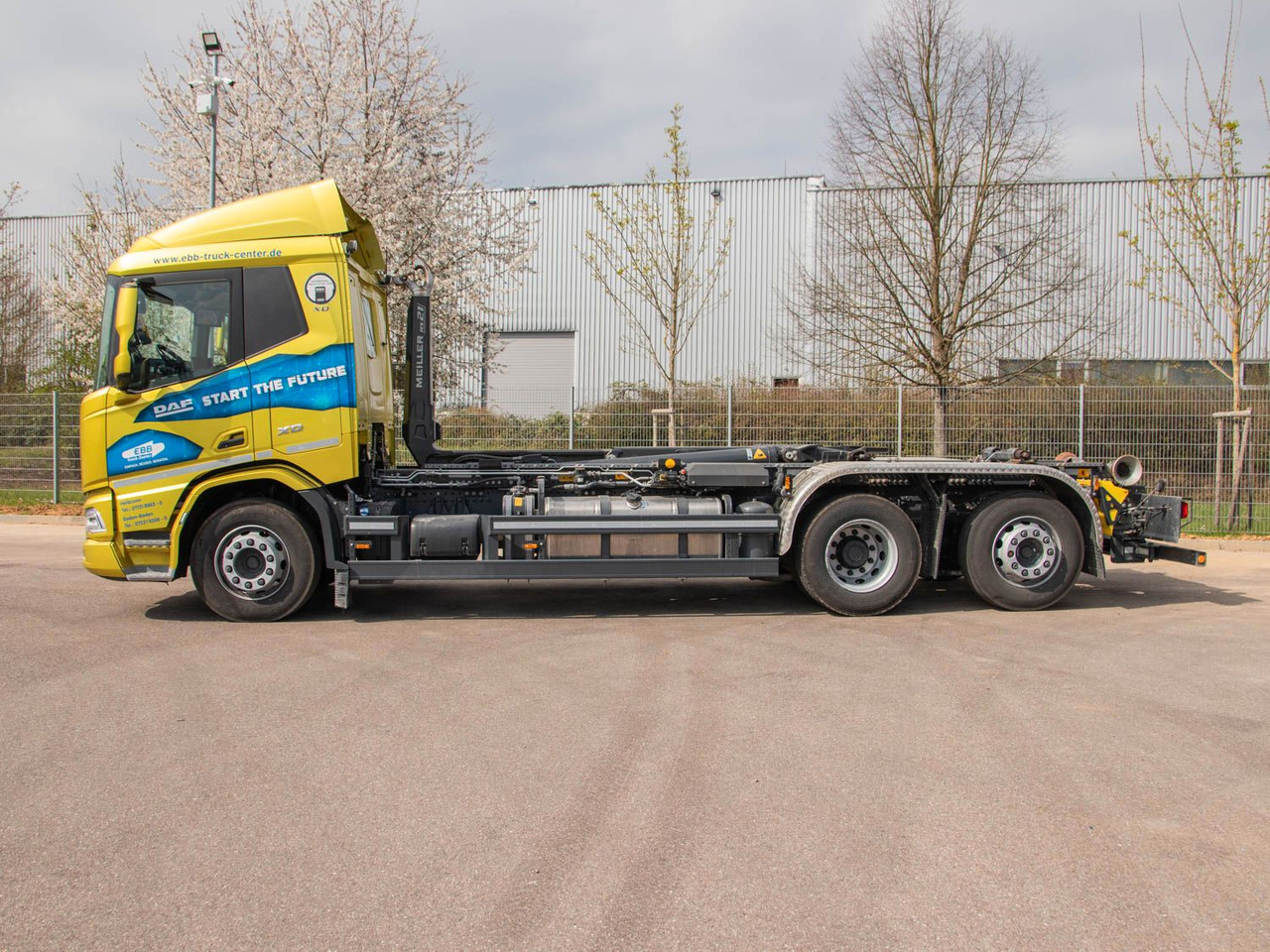 DAF FAN XD 450 SL Meiller Abrollkipper DAF FAN XD 450 SL Meiller Abrollkipper - Haakarmsysteem vrachtwagen: afbeelding 2 DAF FAN XD 450 SL Meiller Abrollkipper DAF FAN XD 450 SL Meiller Abrollkipper - Haakarmsysteem vrachtwagen: afbeelding 2