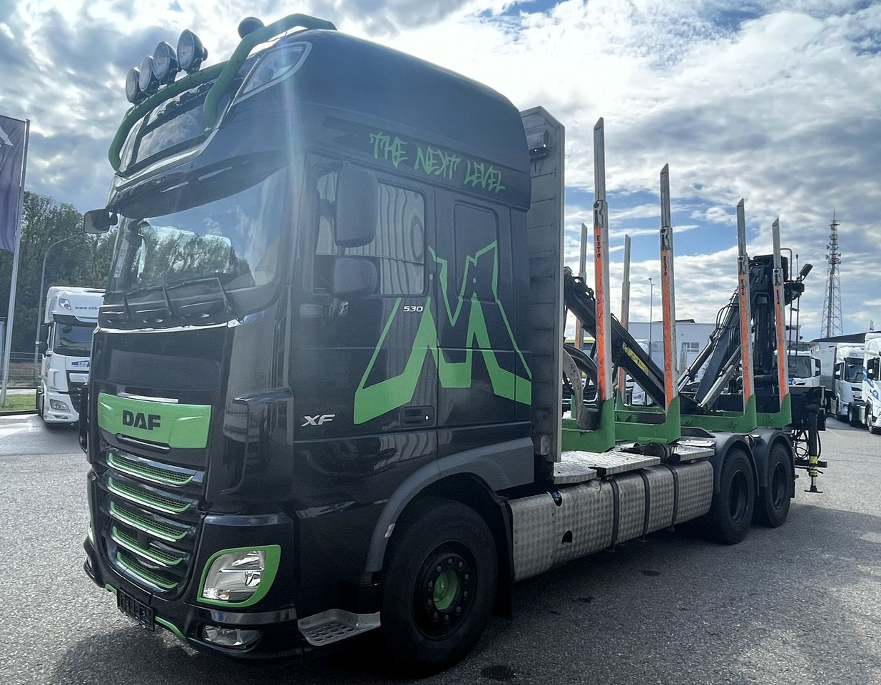 DAF FAT XF 530 SSC, Holztransport, Greifer mit Säge - Houttransport, Kraanwagen: afbeelding 2 DAF FAT XF 530 SSC, Holztransport, Greifer mit Säge - Houttransport, Kraanwagen: afbeelding 2