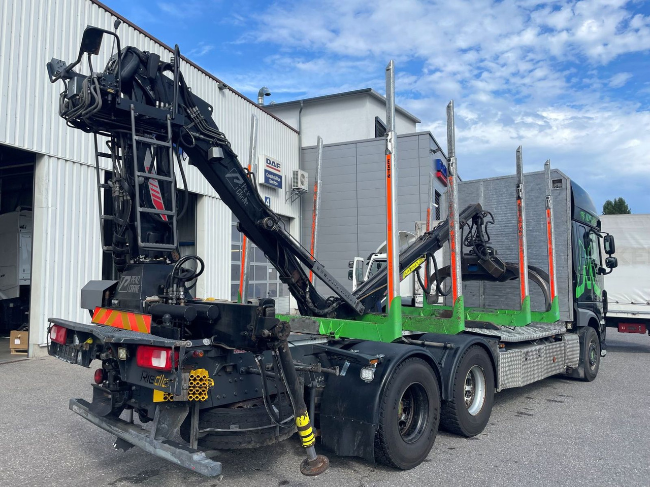 DAF FAT XF 530 SSC, Holztransport, Greifer mit Säge - Houttransport, Kraanwagen: afbeelding 3 DAF FAT XF 530 SSC, Holztransport, Greifer mit Säge - Houttransport, Kraanwagen: afbeelding 3
