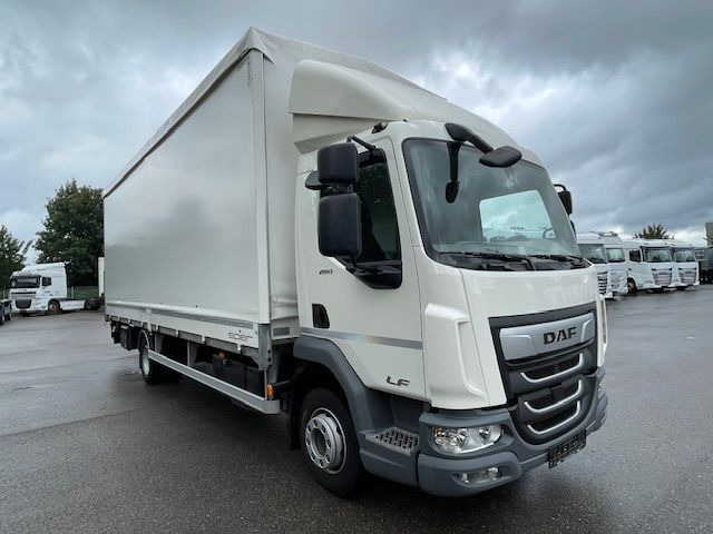 DAF LF 230 FA 12t Spier Pritsche Plane LBW - Schuifzeilen vrachtwagen: afbeelding 2 DAF LF 230 FA 12t Spier Pritsche Plane LBW - Schuifzeilen vrachtwagen: afbeelding 2