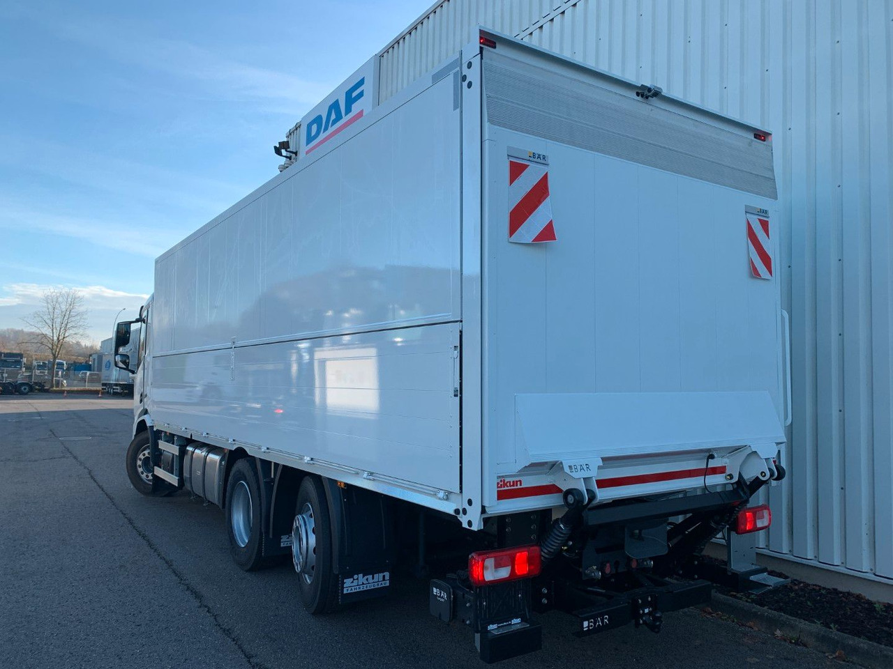 DAF XD 450 FAN Fahrgestell DAF XD 450 FAN Swing-Board-Aufbau - Chassis vrachtwagen: afbeelding 4 DAF XD 450 FAN Fahrgestell DAF XD 450 FAN Swing-Board-Aufbau - Chassis vrachtwagen: afbeelding 4
