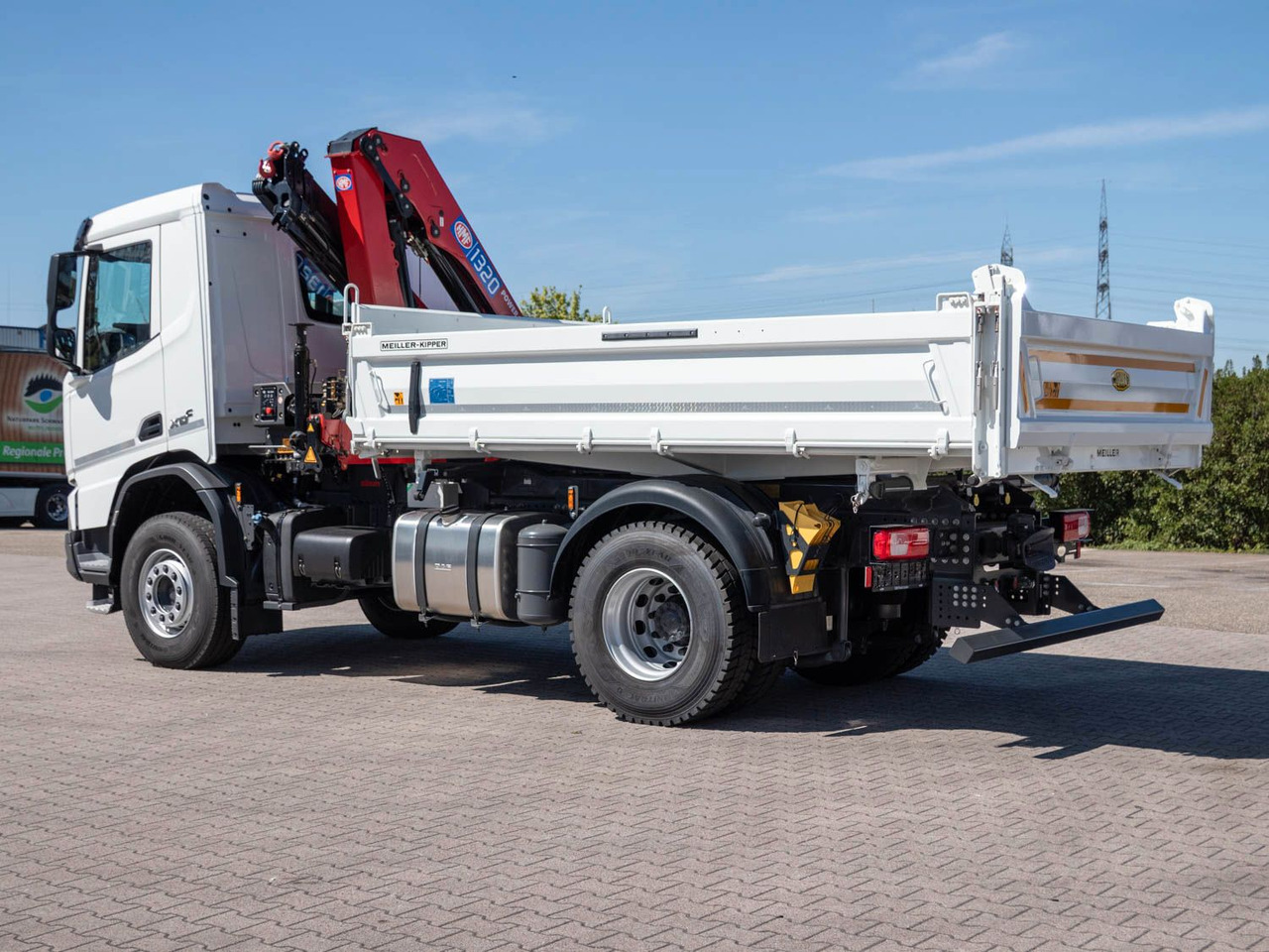 DAF XDC 370 FA Meiller Krankipper HMF DAF XDC 370 FA Meiller Krankipper HMF - Kipper vrachtwagen: afbeelding 5 DAF XDC 370 FA Meiller Krankipper HMF DAF XDC 370 FA Meiller Krankipper HMF - Kipper vrachtwagen: afbeelding 5