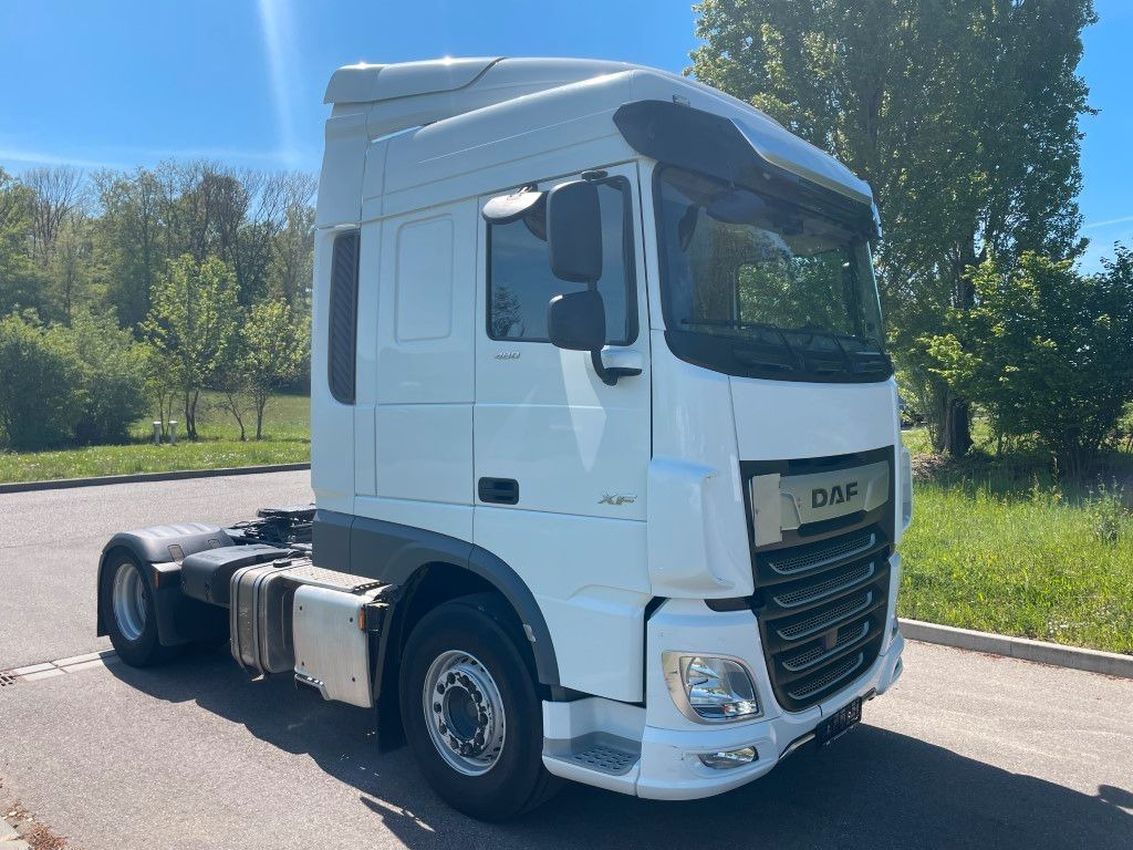 DAF FT XF 480 SC, Kipp-/Schubbodenhydraulik - Trekker: afbeelding 2 DAF FT XF 480 SC, Kipp-/Schubbodenhydraulik - Trekker: afbeelding 2