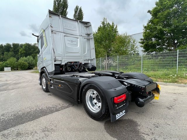 DAF XG+ 480 FT 75 Jahre DAF Edition "Limitiert" DAF XG+ 480 FT 75 Jahre DAF Edition - Trekker: afbeelding 3 DAF XG+ 480 FT 75 Jahre DAF Edition "Limitiert" DAF XG+ 480 FT 75 Jahre DAF Edition - Trekker: afbeelding 3