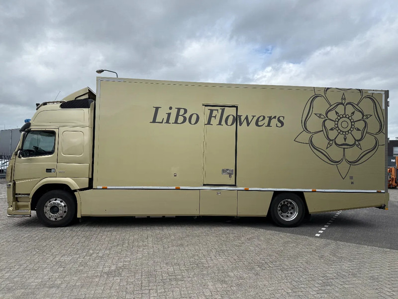 Volvo FM 410 SHOWTRUCK-CAMPER-HORSETRUCK-RACETRUCK - Bakwagen: afbeelding 3 Volvo FM 410 SHOWTRUCK-CAMPER-HORSETRUCK-RACETRUCK - Bakwagen: afbeelding 3