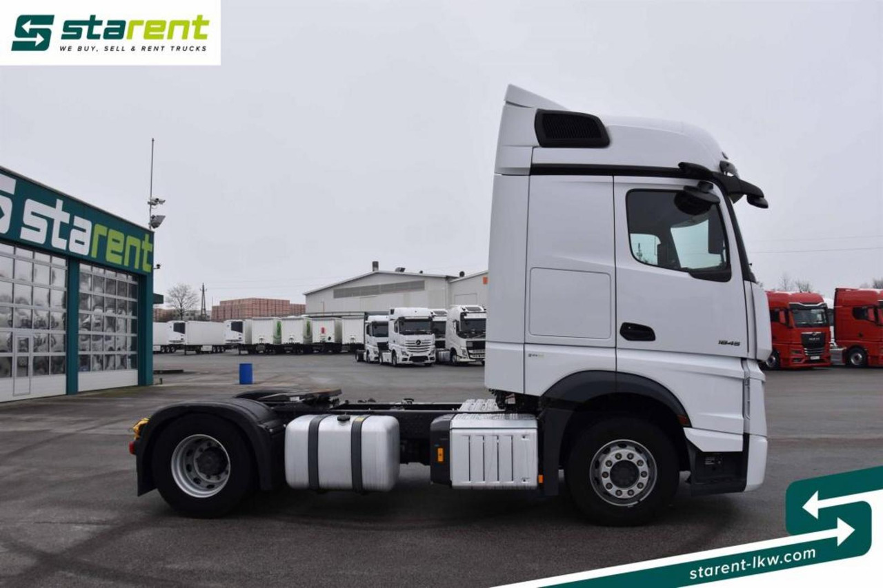 Mercedes Benz Actros 1845 Big Space Xenon Mirror Cam NAVI - Trekker: afbeelding 4 Mercedes Benz Actros 1845 Big Space Xenon Mirror Cam NAVI - Trekker: afbeelding 4