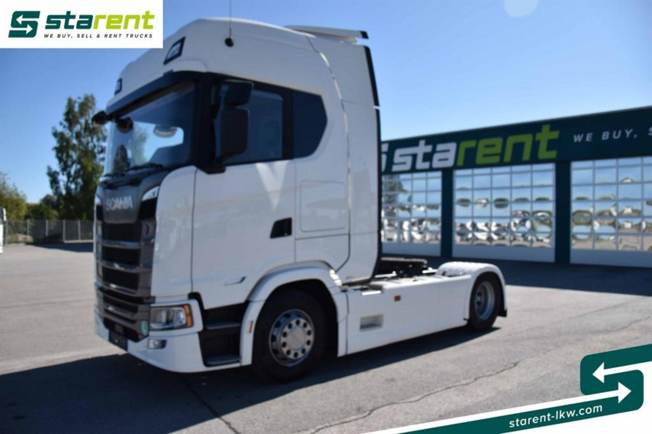 Scania S560 Retarder Navi LED-Lichter Ledersitze ACC - Trekker: afbeelding 1 Scania S560 Retarder Navi LED-Lichter Ledersitze ACC - Trekker: afbeelding 1