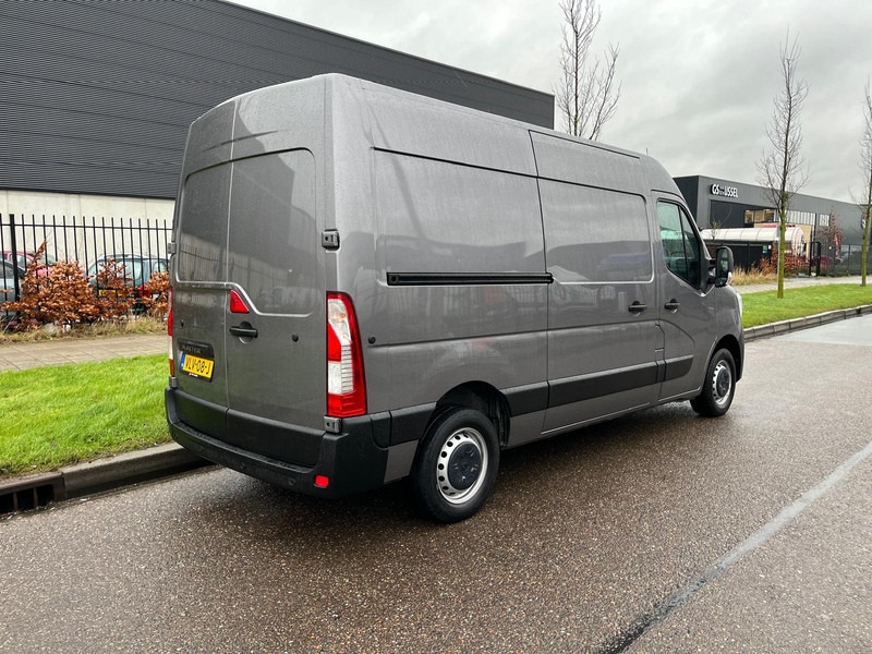 Renault Master 150.35 L2 H2 2.3 Dci Automaat, Nav, Airco - Gesloten bestelwagen: afbeelding 4 Renault Master 150.35 L2 H2 2.3 Dci Automaat, Nav, Airco - Gesloten bestelwagen: afbeelding 4