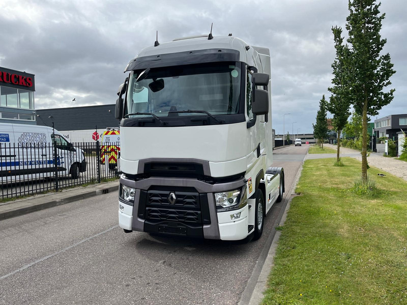 Renault T-13 High 480 T4x2, High Sleeper, Airco, Nav, Camera - Trekker: afbeelding 4 Renault T-13 High 480 T4x2, High Sleeper, Airco, Nav, Camera - Trekker: afbeelding 4