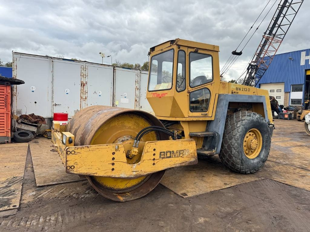 Bomag BW 213 D - Schapenpootwals/ Grondverdichter: afbeelding 1 Bomag BW 213 D - Schapenpootwals/ Grondverdichter: afbeelding 1