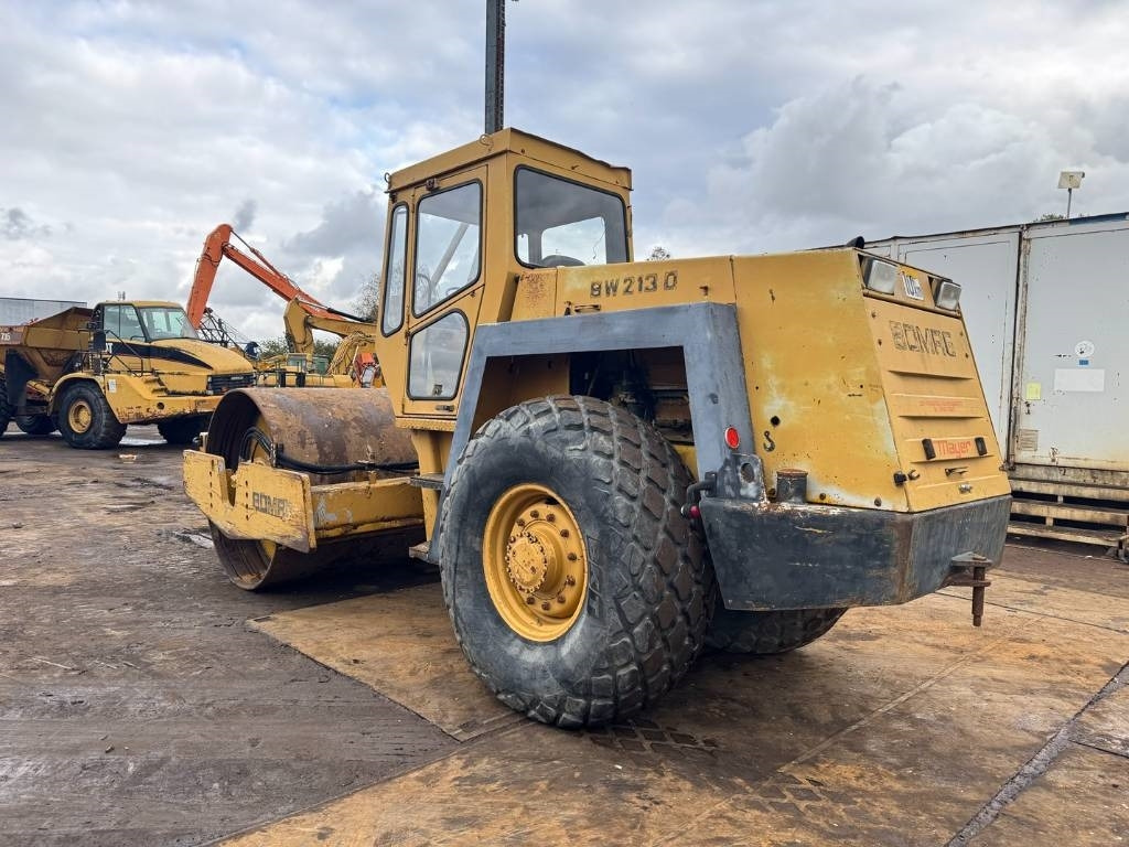 Bomag BW 213 D - Schapenpootwals/ Grondverdichter: afbeelding 3 Bomag BW 213 D - Schapenpootwals/ Grondverdichter: afbeelding 3