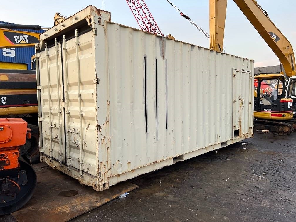 CAT C18 650kva generator - Industrie generator: afbeelding 1 CAT C18 650kva generator - Industrie generator: afbeelding 1
