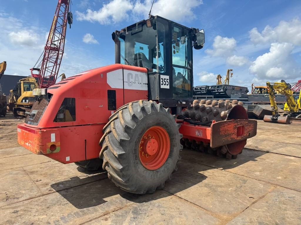 CAT CP 533 E - Schapenpootwals/ Grondverdichter: afbeelding 5 CAT CP 533 E - Schapenpootwals/ Grondverdichter: afbeelding 5