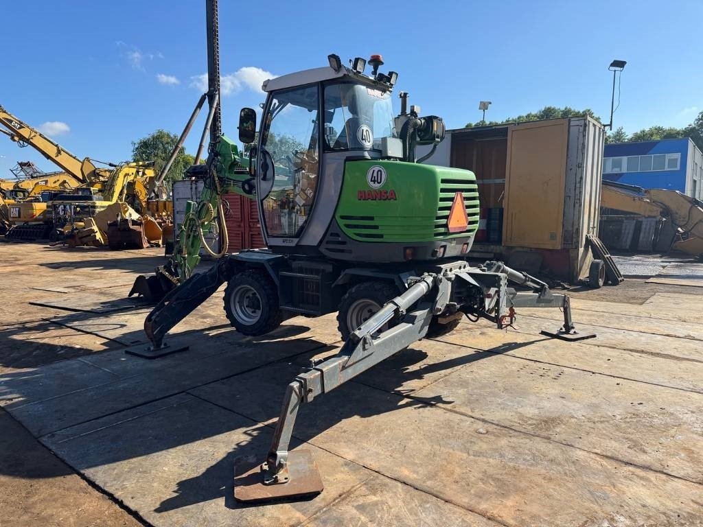 Hansa APZ 531 ( 40 KMH ) - Mobiele graafmachine: afbeelding 3 Hansa APZ 531 ( 40 KMH ) - Mobiele graafmachine: afbeelding 3