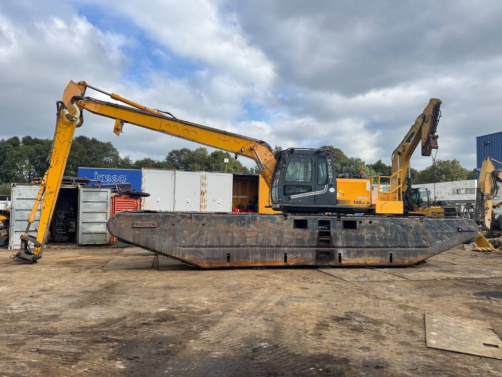 Hyundai Robex 140 LC-7 A BIGFLOAT AMPHIBIOUS EXCAVATOR - Amfibische graafmachine: afbeelding 2 Hyundai Robex 140 LC-7 A BIGFLOAT AMPHIBIOUS EXCAVATOR - Amfibische graafmachine: afbeelding 2