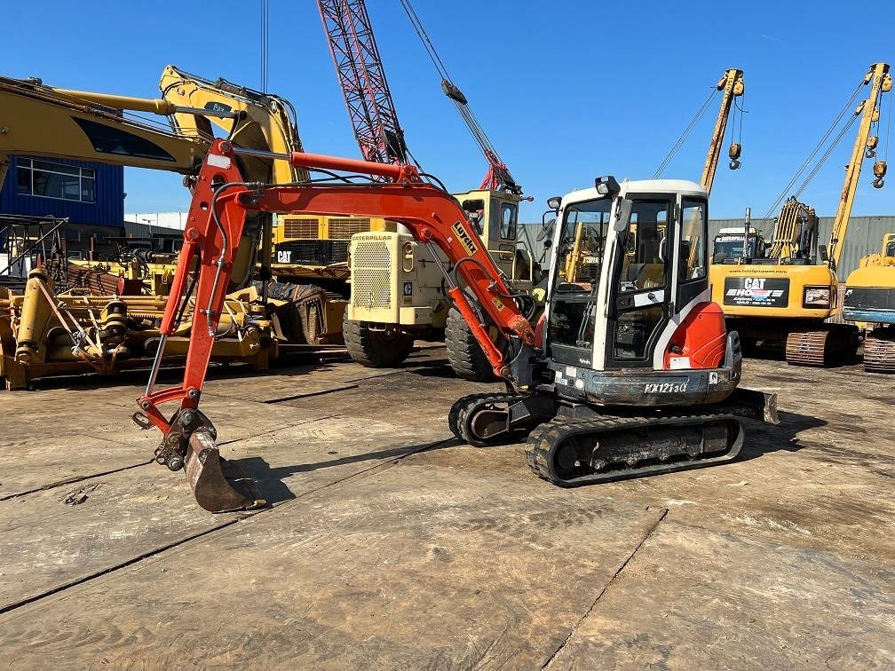 Kubota KX 121-3 - Minigraafmachine: afbeelding 1 Kubota KX 121-3 - Minigraafmachine: afbeelding 1