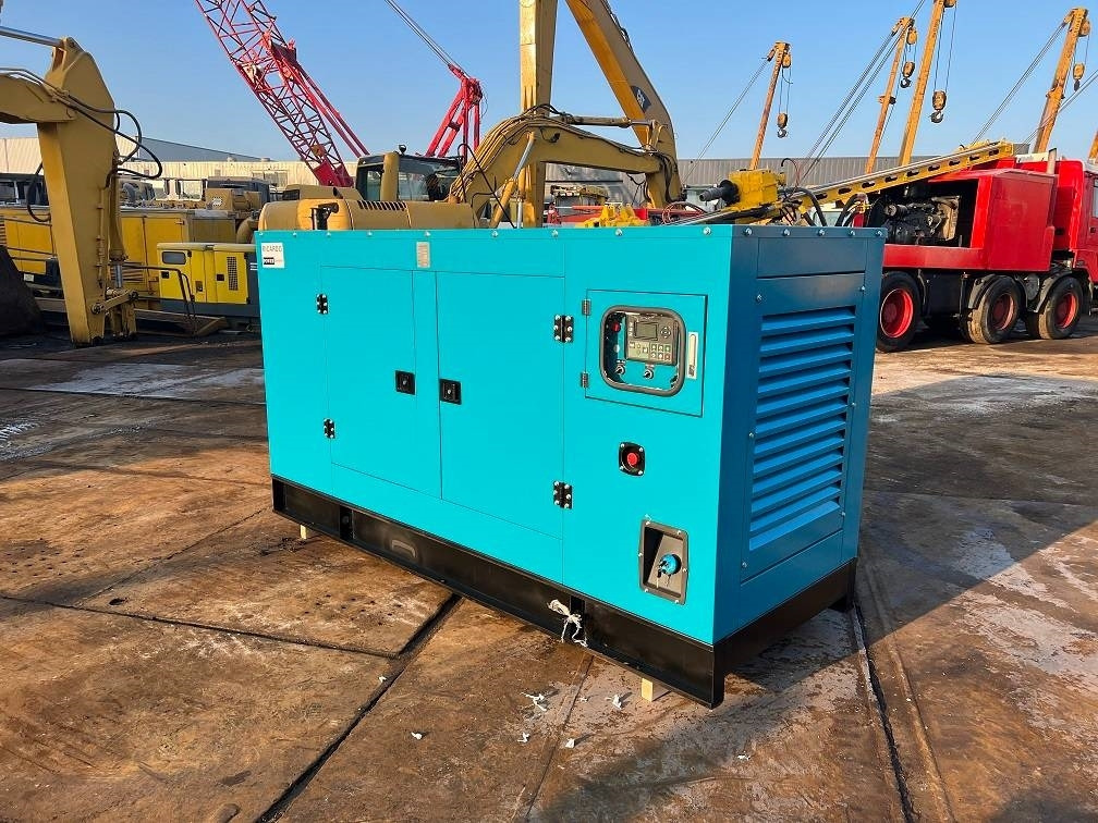 Ricardo 100KVA (80KW) SILENT GENERATOR 3 PHASE 50HZ 400V - Industrie generator: afbeelding 3 Ricardo 100KVA (80KW) SILENT GENERATOR 3 PHASE 50HZ 400V - Industrie generator: afbeelding 3