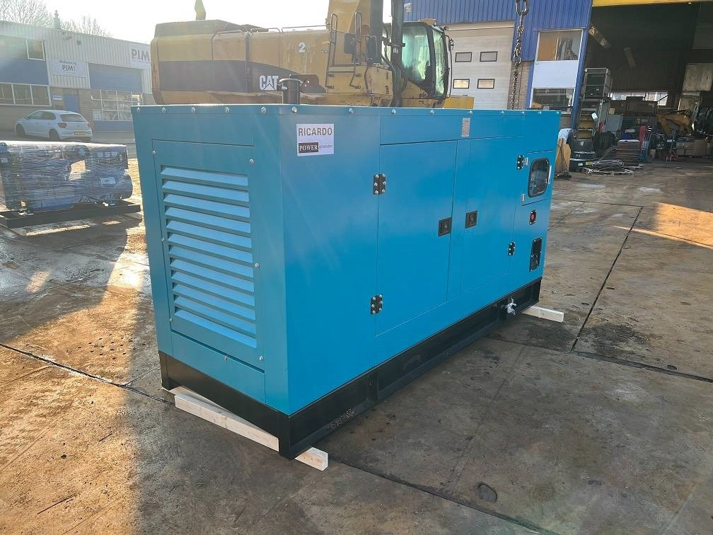 Ricardo 150KVA (120KW) SILENT GENERATOR 3 PHASE 50HZ 400V - Industrie generator: afbeelding 2 Ricardo 150KVA (120KW) SILENT GENERATOR 3 PHASE 50HZ 400V - Industrie generator: afbeelding 2