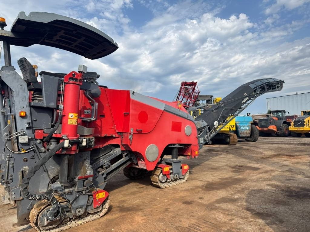 Wirtgen W 100 F - Asfaltfrees: afbeelding 1 Wirtgen W 100 F - Asfaltfrees: afbeelding 1