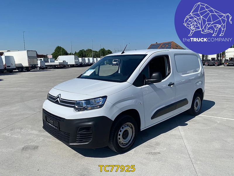 Citroën Berlingo - Kleine bestelwagen: afbeelding 1 Citroën Berlingo - Kleine bestelwagen: afbeelding 1