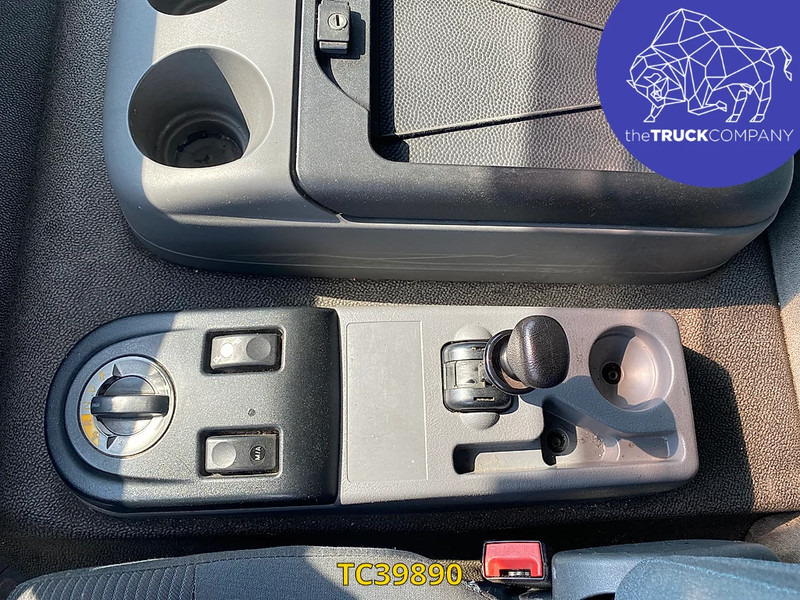 DAF LF 55 220 - Schuifzeilen vrachtwagen: afbeelding 4 DAF LF 55 220 - Schuifzeilen vrachtwagen: afbeelding 4