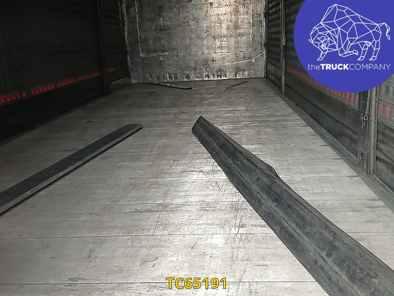 Fruehauf - Aanhangwagen met huif: afbeelding 3 Fruehauf - Aanhangwagen met huif: afbeelding 3