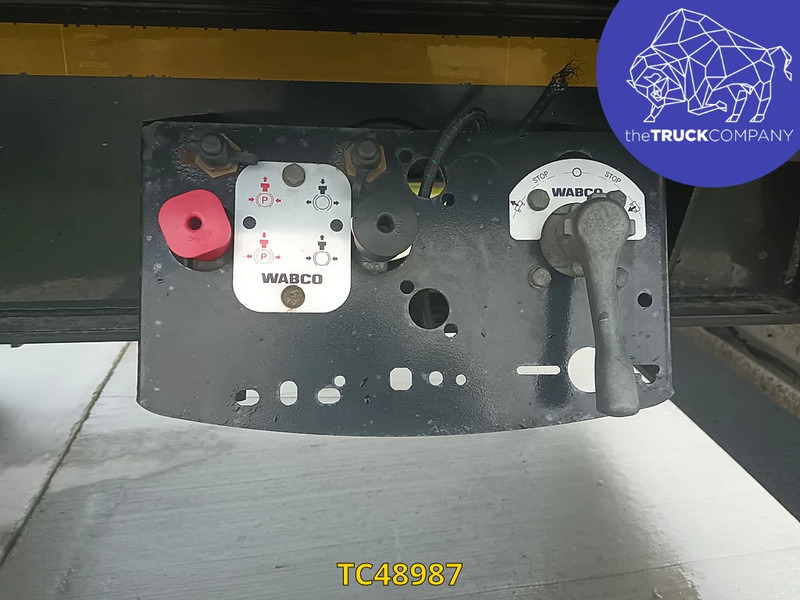 Hoet Trailers - Schuifzeiloplegger: afbeelding 2 Hoet Trailers - Schuifzeiloplegger: afbeelding 2