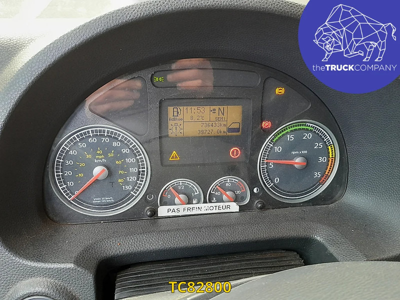 Iveco EuroCargo 120e25 Euro 5 - ENGINE DAMAGE - - Schuifzeilen vrachtwagen: afbeelding 4 Iveco EuroCargo 120e25 Euro 5 - ENGINE DAMAGE - - Schuifzeilen vrachtwagen: afbeelding 4