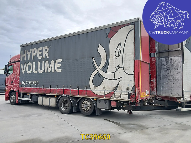 Mercedes-Benz Actros - Schuifzeilen vrachtwagen: afbeelding 3 Mercedes-Benz Actros - Schuifzeilen vrachtwagen: afbeelding 3