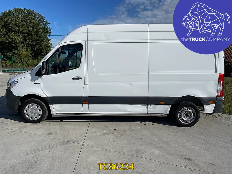 Mercedes-Benz E-Sprinter L2H2 41kWh - Gesloten bestelwagen, Elektrische bedrijfswagen: afbeelding 2 Mercedes-Benz E-Sprinter L2H2 41kWh - Gesloten bestelwagen, Elektrische bedrijfswagen: afbeelding 2