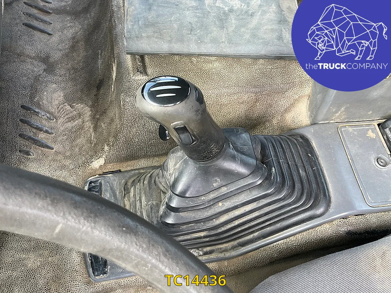 Renault Kerax 370 - Containertransporter/ Wissellaadbak vrachtwagen: afbeelding 4 Renault Kerax 370 - Containertransporter/ Wissellaadbak vrachtwagen: afbeelding 4