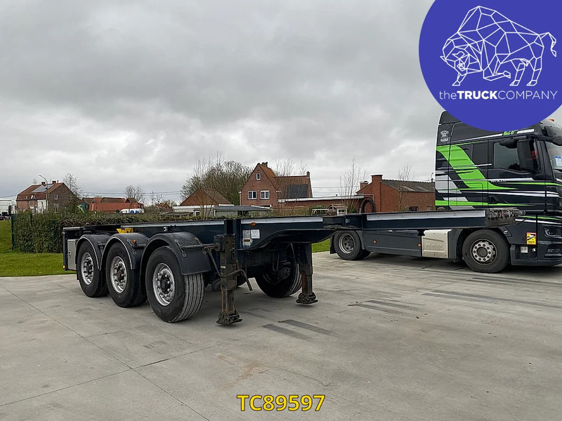 Renders 20'-30' ADR - Containertransporter/ Wissellaadbak oplegger: afbeelding 4 Renders 20'-30' ADR - Containertransporter/ Wissellaadbak oplegger: afbeelding 4
