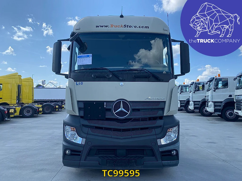 Mercedes-Benz Actros 1843 - Trekker: afbeelding 2 Mercedes-Benz Actros 1843 - Trekker: afbeelding 2