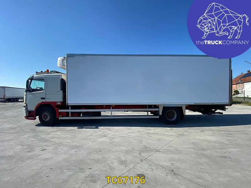 Volvo FM 330 - Koelwagen vrachtwagen: afbeelding 1 Volvo FM 330 - Koelwagen vrachtwagen: afbeelding 1