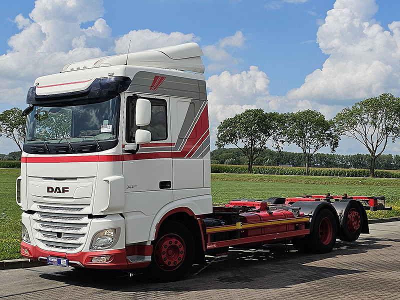DAF XF 480 6x2*4 - Containertransporter/ Wissellaadbak vrachtwagen: afbeelding 2 DAF XF 480 6x2*4 - Containertransporter/ Wissellaadbak vrachtwagen: afbeelding 2