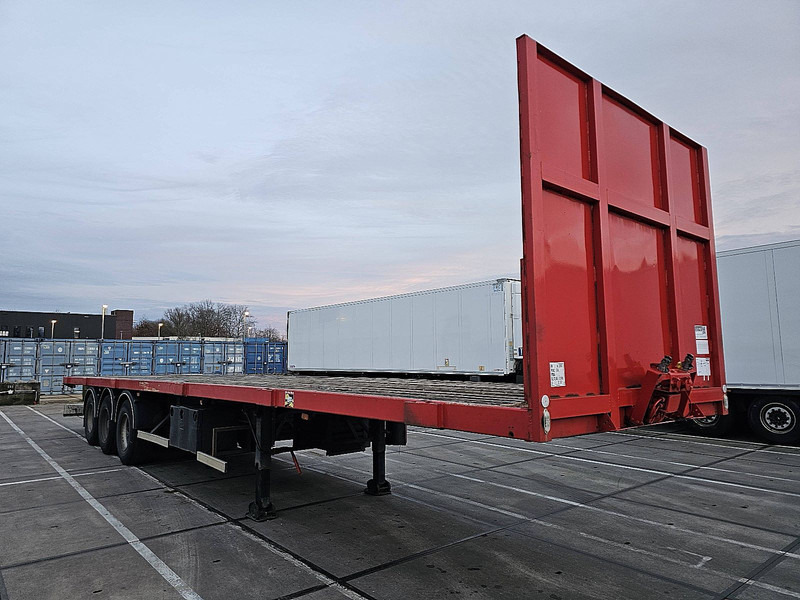 Fruehauf TF34C13RAA plateau - Open bak met boorden oplegger: afbeelding 3 Fruehauf TF34C13RAA plateau - Open bak met boorden oplegger: afbeelding 3