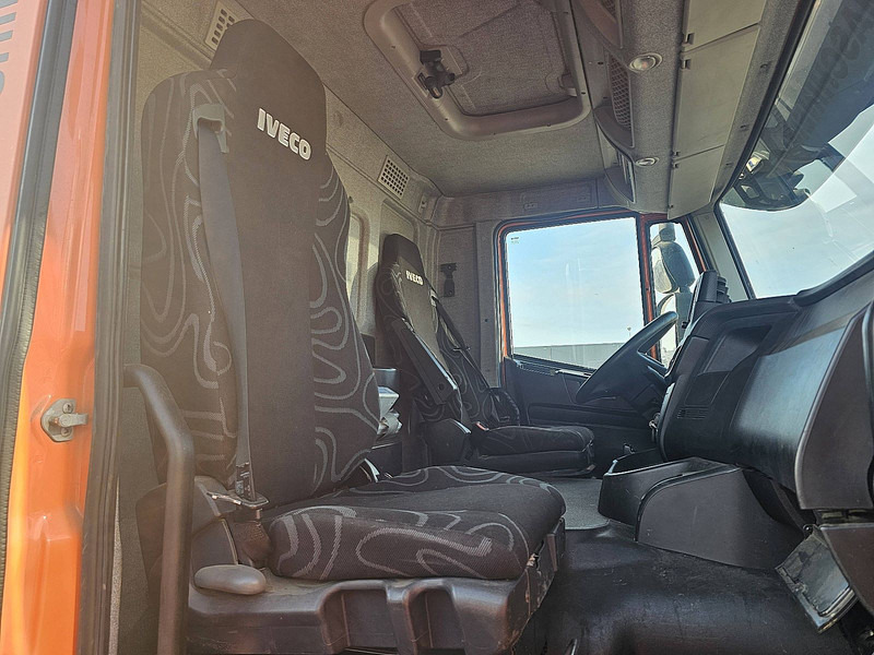 Iveco AD260S46 STRALIS MACHNINE TR. + CRANE - Autovrachtwagen vrachtwagen, Kraanwagen: afbeelding 5 Iveco AD260S46 STRALIS MACHNINE TR. + CRANE - Autovrachtwagen vrachtwagen, Kraanwagen: afbeelding 5