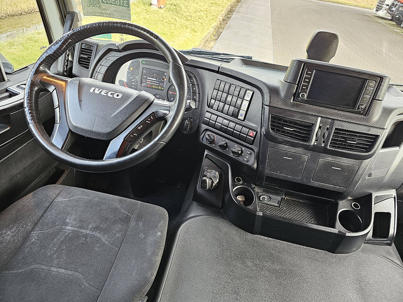 Interieur foto 1: Leasing Iveco AS190S31 STRALIS 18T LIFT Iveco AS190S31 STRALIS 18T LIFT
