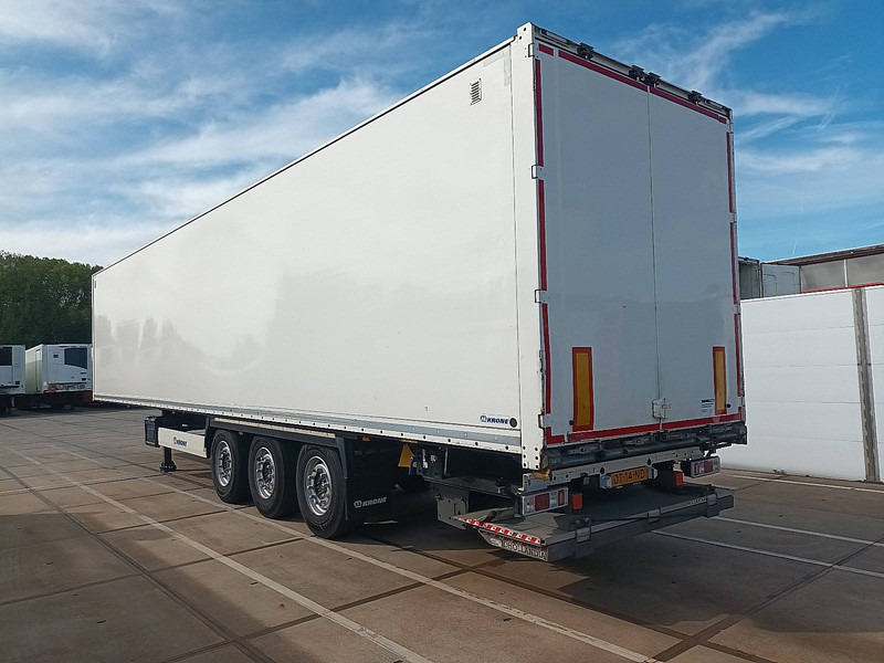 Krone SD DRYLINER 2T TAILLIFT LBW KLEP - Gesloten oplegger: afbeelding 5 Krone SD DRYLINER 2T TAILLIFT LBW KLEP - Gesloten oplegger: afbeelding 5