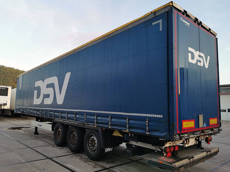 Krone SDP 02 BÄR 2 TONS TAILLIFT - Schuifzeiloplegger: afbeelding 5 Krone SDP 02 BÄR 2 TONS TAILLIFT - Schuifzeiloplegger: afbeelding 5